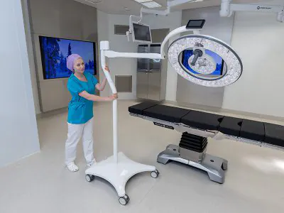 Q-FLOW-Mobil-Ameliyat-Lambası